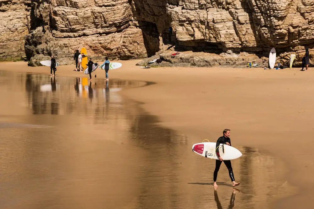 Sagres things to do - surfing
