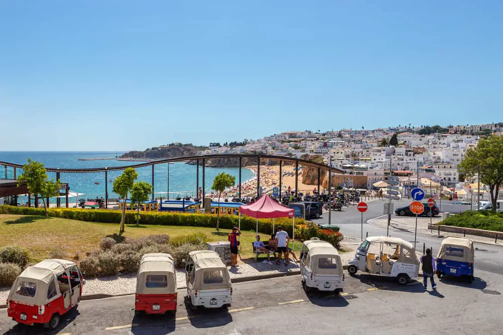 bus from Lagos to Albufeira