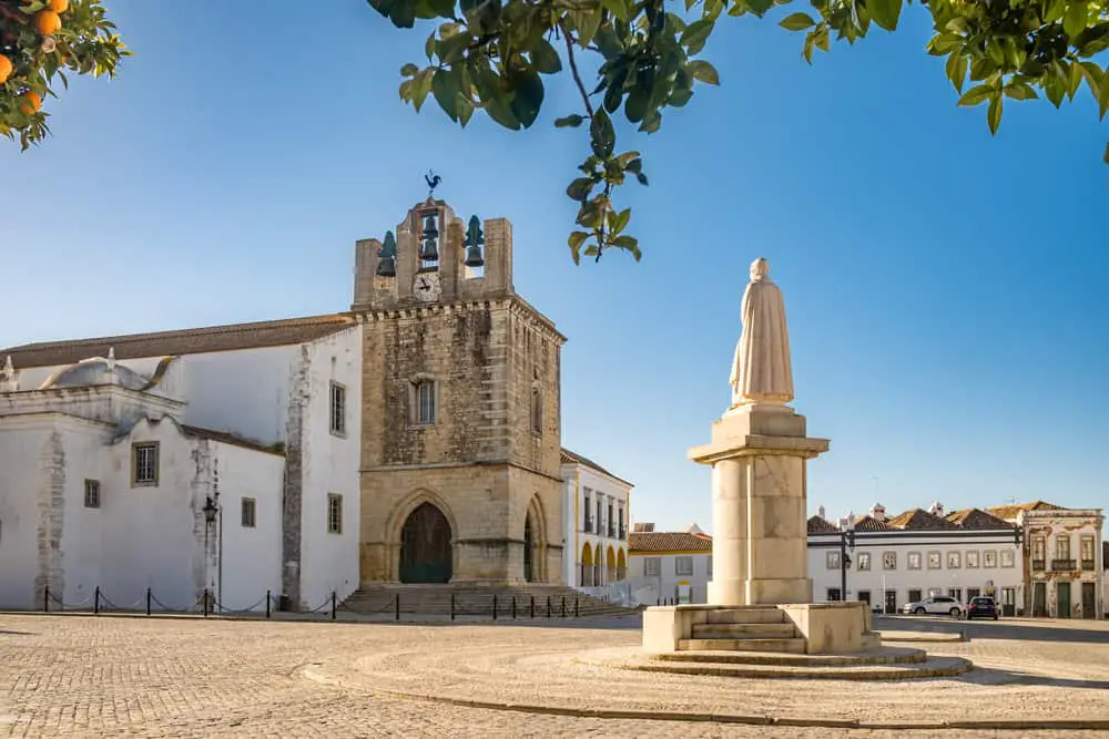 Faro winter weather - cathedral square