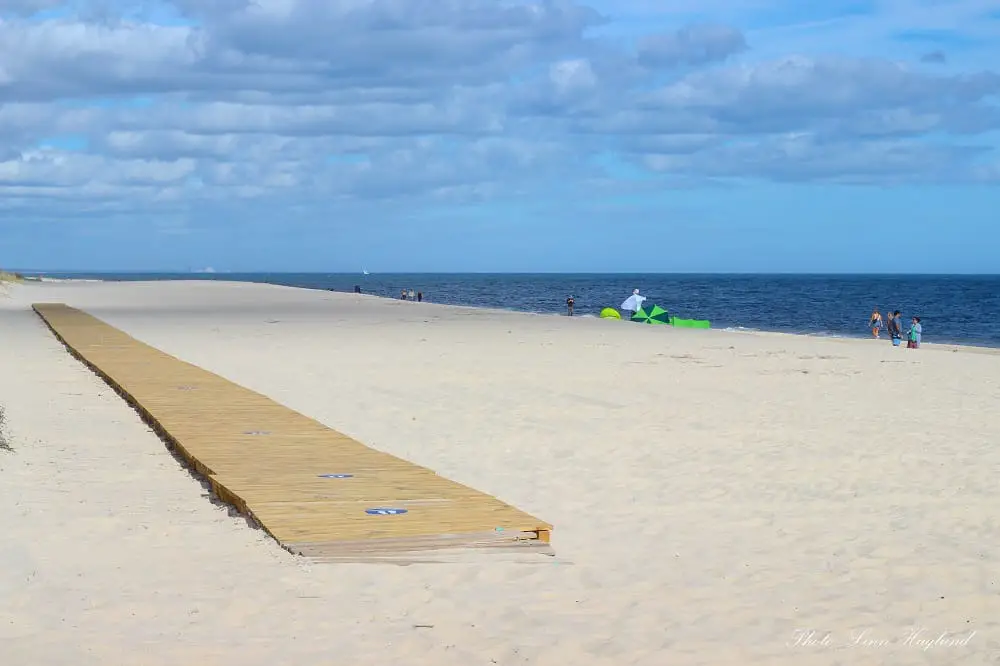 Is Tavira Portugal worth visiting: beautiful white sanded beach